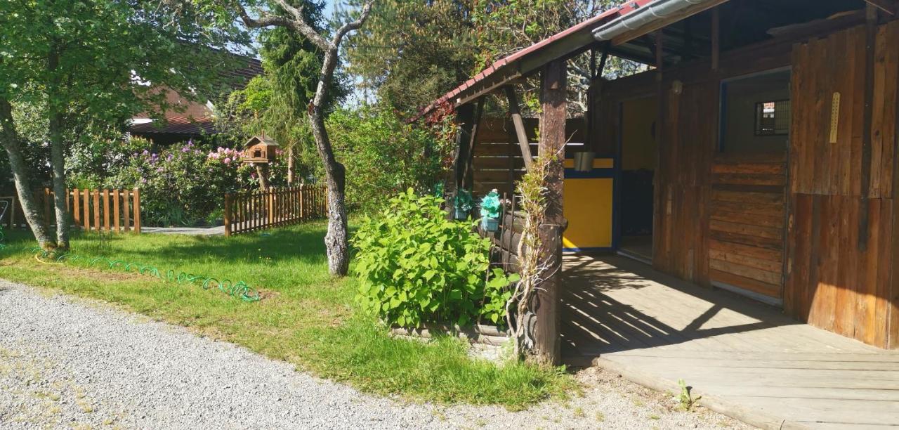 Gites Les Grandes Voies - Cle Vacances Le Ménil Exterior foto